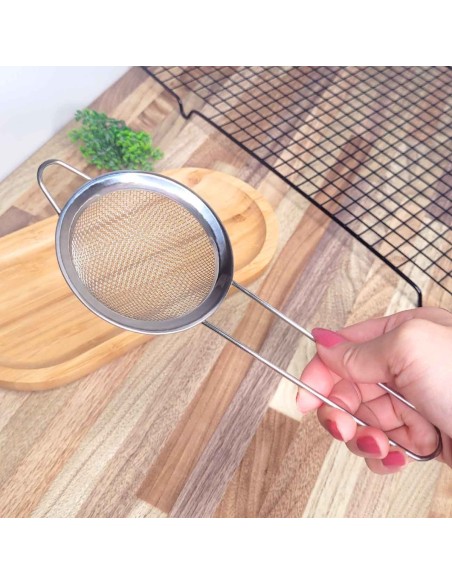Peneira Pequena Aço Inox Cabo Cozinha Confeitaria 8cm