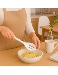 Colher de Silicone Branca Perfurada Escumadeira 1un 2